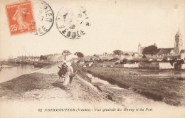 Noirmoutier * Vue Générale Du Bourg Et Du Port * Coiffe - Noirmoutier