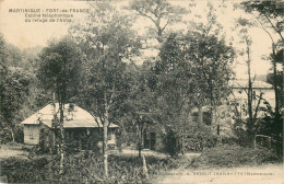 MARTINIQUE  FORT DE FRANCE  Cabine Téléphonique Du Refuge De L'Alma - Fort De France