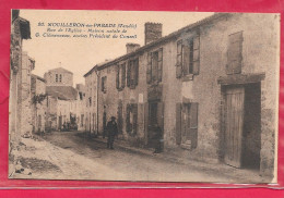Cpa 85  Mouilleron-en-Pareds, Rue De L Eglise, Maison Natale De Clémenceau, Dos Vierge Et Divisé - Mouilleron En Pareds
