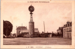 CPA  -  LOUDEAC   -   éolienne - Loudéac