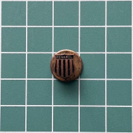 Badge Pin ZN013049 - Football Soccer Uruguay Atlético (Atletico) Peñarol (Penarol) Montevideo - Calcio