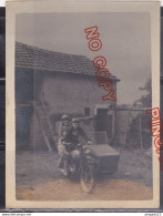 Au Plus Rapide Beau Plan Beau Format Moto Ancienne Side-car Femme Années 40-50 - Moto