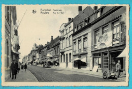 * Roeselare - Roulers (West Vlaanderen) * (Nels, De Brauwer Roelens) Ooststraat, Rue De L'est, Cinema Nova, Artois - Roeselare