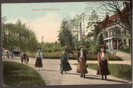 Baarn - Pekingsplein Met Paardenkoets En Meisjes Met Mooie Hoeden - 1908 - Baarn