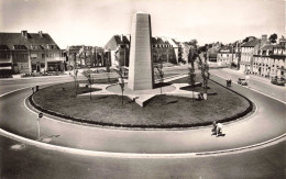 FRANCE - Avranches - Vue Générale De La Place Patton  - Carte Postale Ancienne - Avranches