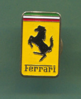 FERRARI - Car Auto Automotive, Pin Badge Abzeichen - Ferrari