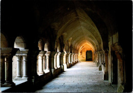 20-10-2023 (4 U 45)  France - Abbaye De Fontenay (2 Postcards) - Eglises Et Cathédrales
