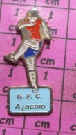 219 Pin's Pins / Beau Et Rare / SPORTS / FOOTBALL CLUB GFC AJACCIO - Calcio