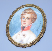 -BROCHE PENDENTIF PORTRAIT Miniature ROI De ROME DUC De REICHSTADT D' SICARDI    E - Brooches