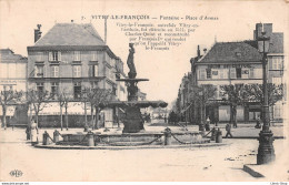 [51] Marne >VITRY-LE-FRANCOIS - Fontaine Déesse Marne (Sculpteur : FOURNIER)- Place D'Armes - - Vitry-le-François