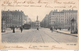 [69] Rhône > Lyon 6  - CPA Dos Simple - Place Morand - Tramway Avec Pub BYRRH - B. F., PARIS - Lyon 6