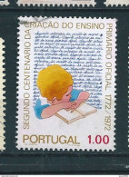 N° 1196 Bicentenaire De L'enseignement Primaire Official   Timbre Portugal (1973) Oblitéré - Oblitérés