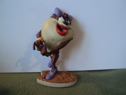 LOONEY TUNES MME TAZ. 2003. FIGURINE WARNER BROS - Autres & Non Classés