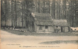 Fougères * Les Huttes De Sabotiers En Forêt * Métier Bois Sabot - Fougeres