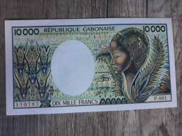 GABON 10000 FRANCS P 7b 1991 UNC SC NEW - Gabun