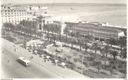 POSTAL   LA CORUÑA  -GALICIA  -JARDINES DE MÉNDEZ NÚÑEZ Y HOTEL EMBAJADOR - La Coruña