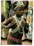 Togo - Pays De Traditions - Danse Des Vièrges - Bassar - Togo