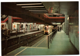 Bruxelles - Metro - L2 - Porte De Namur - Elsene - Ixelles