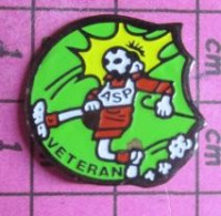 1115c Pin's Pins / Beau Et Rare / SPORTS / CLUB FOOTBALL ASP VETERAN - Calcio