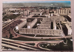 Saint ETIENNE Du ROUVRAY . 76 . H L M . Cité Du Château . Vue Aérienne . Rare - Saint Etienne Du Rouvray