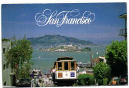 San Francisco - A Cable Car Climbs The Steep Hyde Street Hill - San Francisco