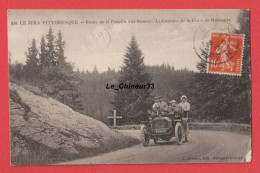 39 - Route De La Faucille Aux Rousses---Le Contour De La Croix De Malcombe---Automobile --beau Plan - Morez