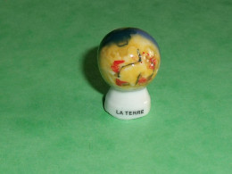 Fèves / Fève / Pays / Région / Planetes : Planète , La Terre       T144 - Landen