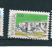 N° 1759  Habitations Locales Beira Timbre Portugal	 1988  Oblitéré - Used Stamps