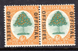 SOUTH AFRICA - 1951 ORANGE TREE DEFINITIVE 6d PAIR OVERPRINTED OFFICIAL FINE MNH ** SG O46a - Unused Stamps