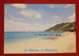 CPM - Guadeloupe - Saint Martin / Sint Maarten - Grand Case - La Plage - The Beach - Saint Martin
