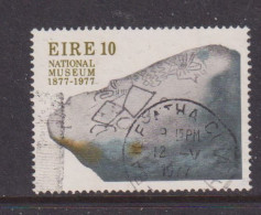 IRELAND - 1977  National Museum  10p  Used As Scan - Oblitérés