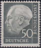 1954 Deutschland > BRD, ** Mi:DE 189xWv, Sn:DE 714, Yt:DE 71A, Professor Dr. Heuss "Heuss (I)" - Ungebraucht