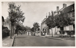 Delcampe - La Machine - Avenue De La République - La Machine