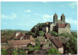 Quedlinburg - Blick Vom Münzenberg Auf Schlossmuseum Und Stiftskirche - Quedlinburg