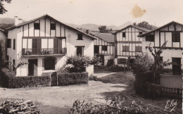 PYRENNEES ATLANTIQUES AINHOA LES MAISONS BASQUES - Ainhoa