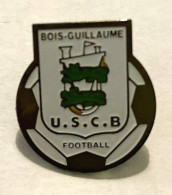 PINS SPORTS FOOTBALL USCB BOIS GUILLAUME SEINE MARITIME 76 / 33NAT - Calcio