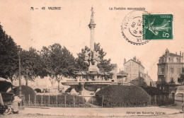 Valence - La Fontaine Monumentale - Edition Des Nouvelles Galeries - Carte N° 45 - Valence