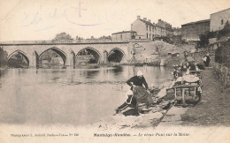 Montaigu * Lavoir Laveuses Lavandières * Le Vieux Pont Sur La Maine * Villageois - Montaigu