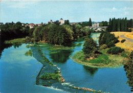 FRANCE - La Roche Posay - Vue Panoramique Du Val De Creuse Et De La Ville - Colorisé - Carte Postale Ancienne - La Roche Posay