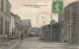 St Martin De Beaupréau * Rue St Martin * Enfants Villageois - Autres & Non Classés