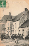 St Laurent Du Mottay * Place Et La Mairie Du Village * Enfants Villageois Facteur - Andere & Zonder Classificatie