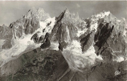 FRANCE - Chamonix-Mont-Blanc - Les  Aiguilles De Chamonix - Vue Aérienne - Carte Postale Ancienne - Chamonix-Mont-Blanc