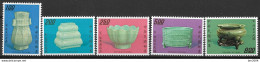 1974 Taiwan Mi. 997-1001**MNH    Chinesisches Porzellan: Song-Dynastie - Unused Stamps