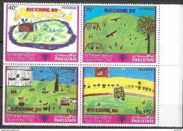 1979 Pakistan Mi. 496-9**MNH  Internationales Jahr Des Kindes - Kinderzeichnungen. - Pakistan