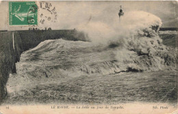 FRANCE - Le Havre - La Jetée Un Jour De Tempête - ND Phot - Carte Postale Ancienne - Non Classés