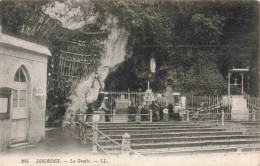 FRANCE - Lourdes - La Grotte - LL - Carte Postale Ancienne - Lourdes