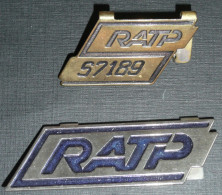 Rare Lot De 2 Anciens Insignes, Clips RATP R.A.T.P. - Sonstige & Ohne Zuordnung