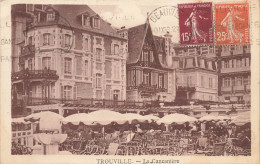 Trouville * Vue Sur La Cancanière * Restaurant Bar Buvette * Villas - Trouville