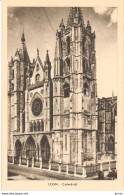 POSTAL  LEON  -ESPAÑA  -LA CATEDRAL - León