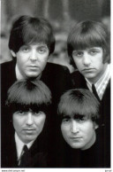 POSTAL   FOTOGRAFIA   DEL GRUPO MUSICAL LOS BEATLES - Photographs